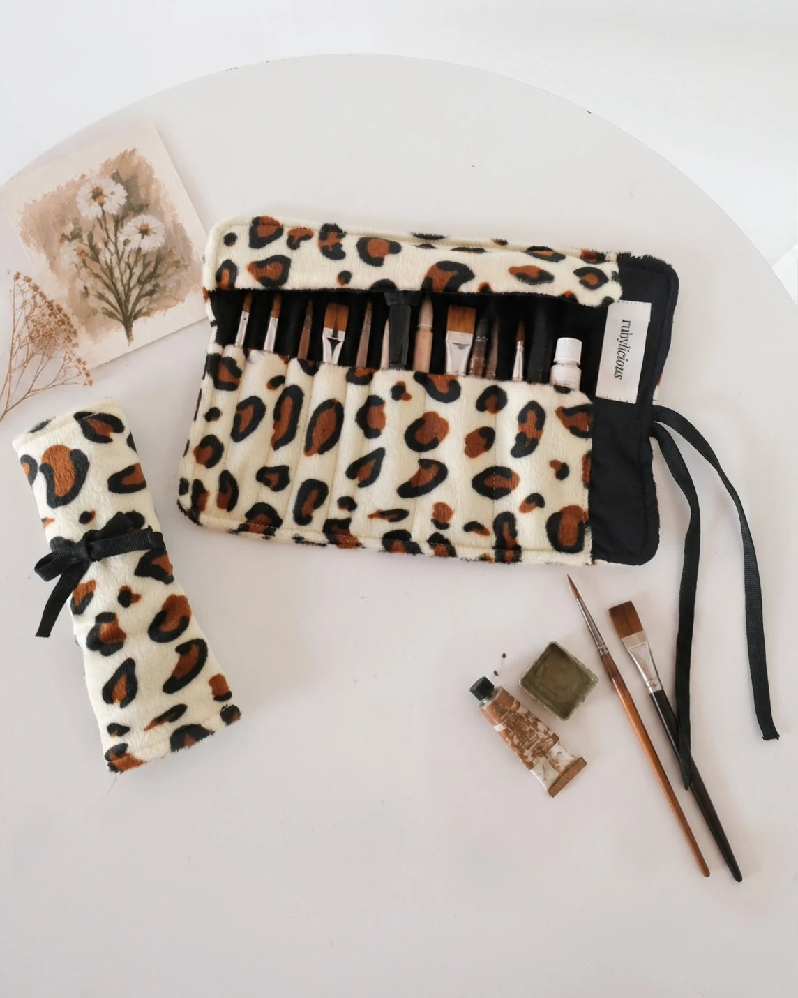 Animal Printed Roll Case Leopard Cream
