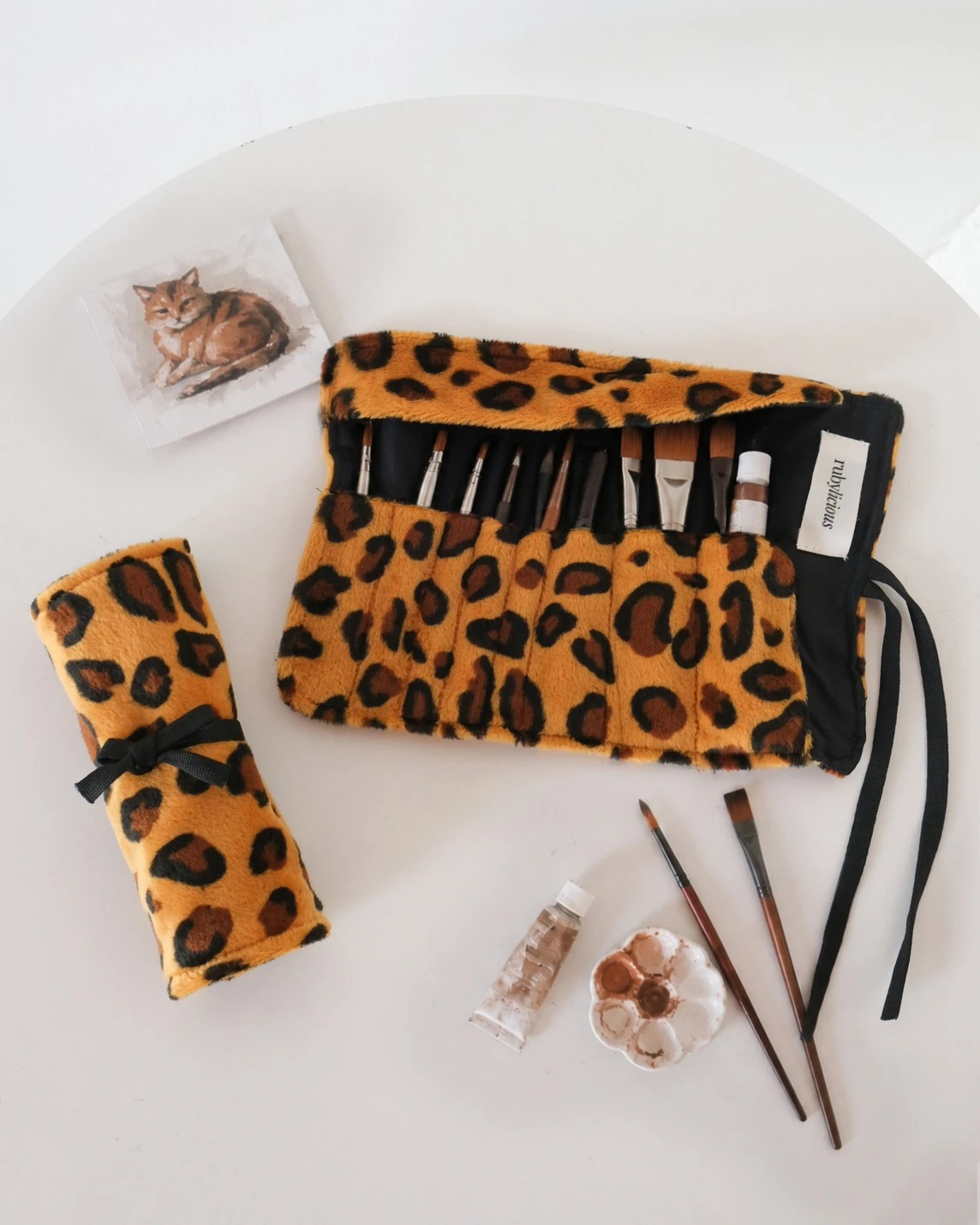 Animal Printed Roll Case Leopard Brown
