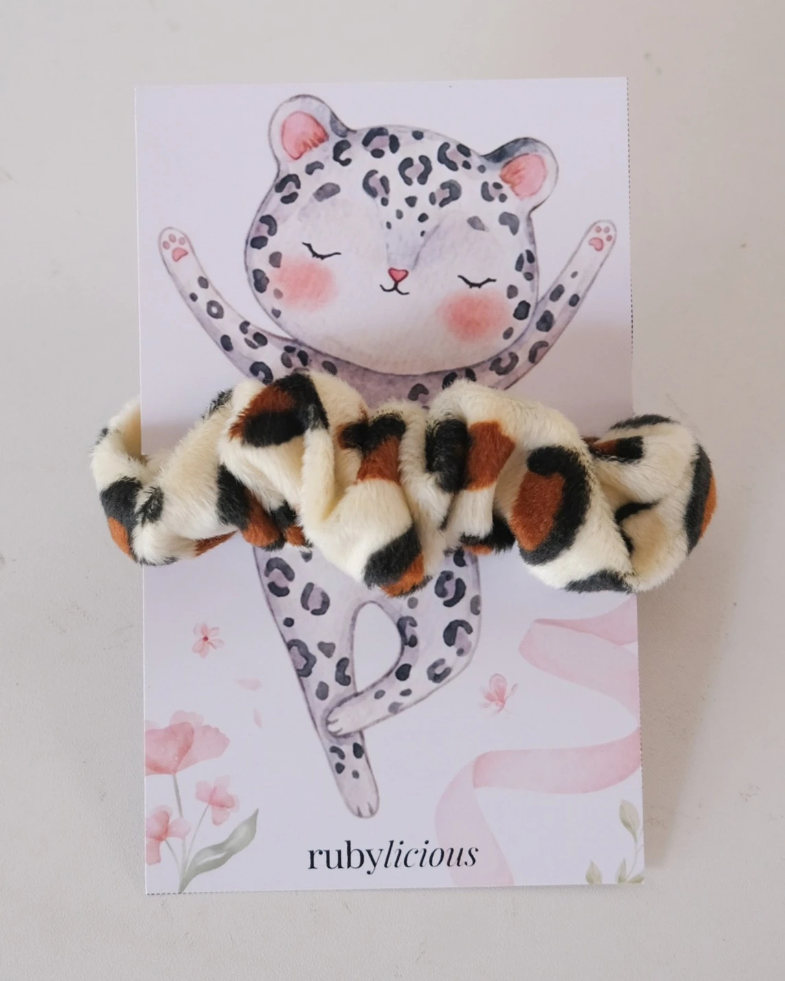 Alternative view of Animal Printed Scrunchies Leopard Cream