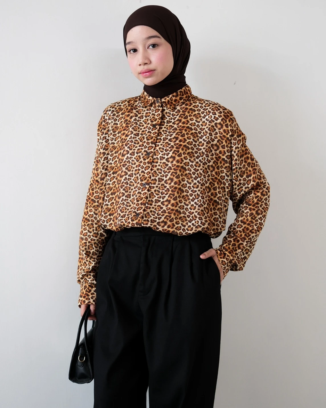 Alternative view of Kalya Leopard Shirt Kode 26603