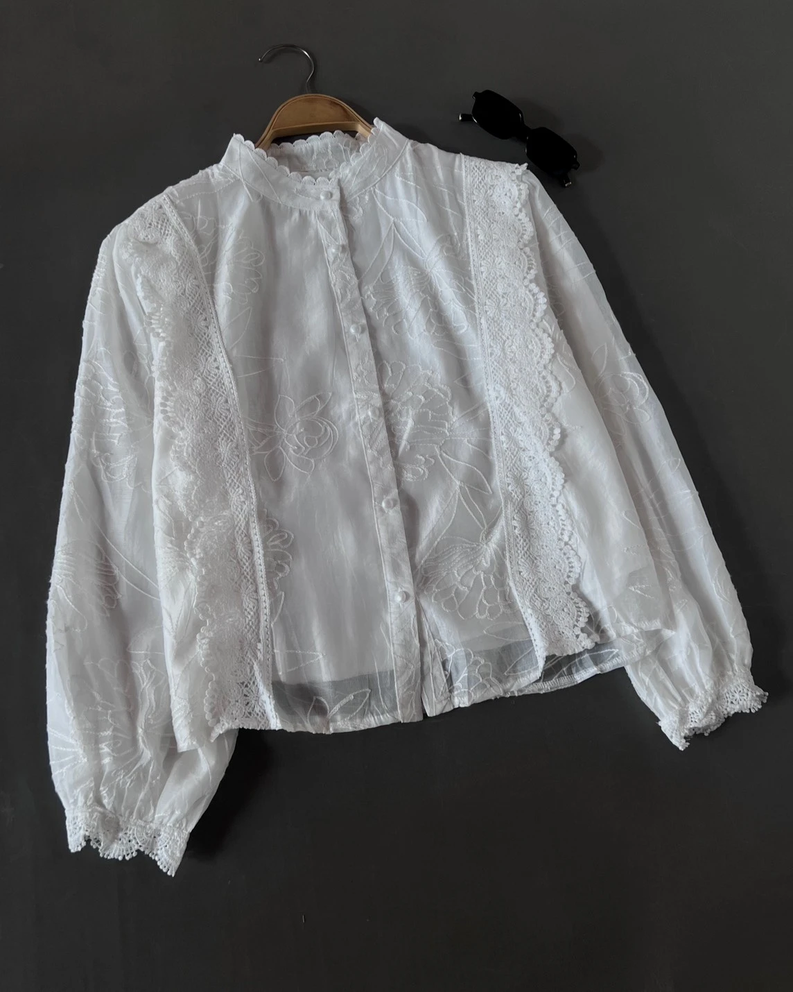 Xera Shirt Kode 329M Broken White