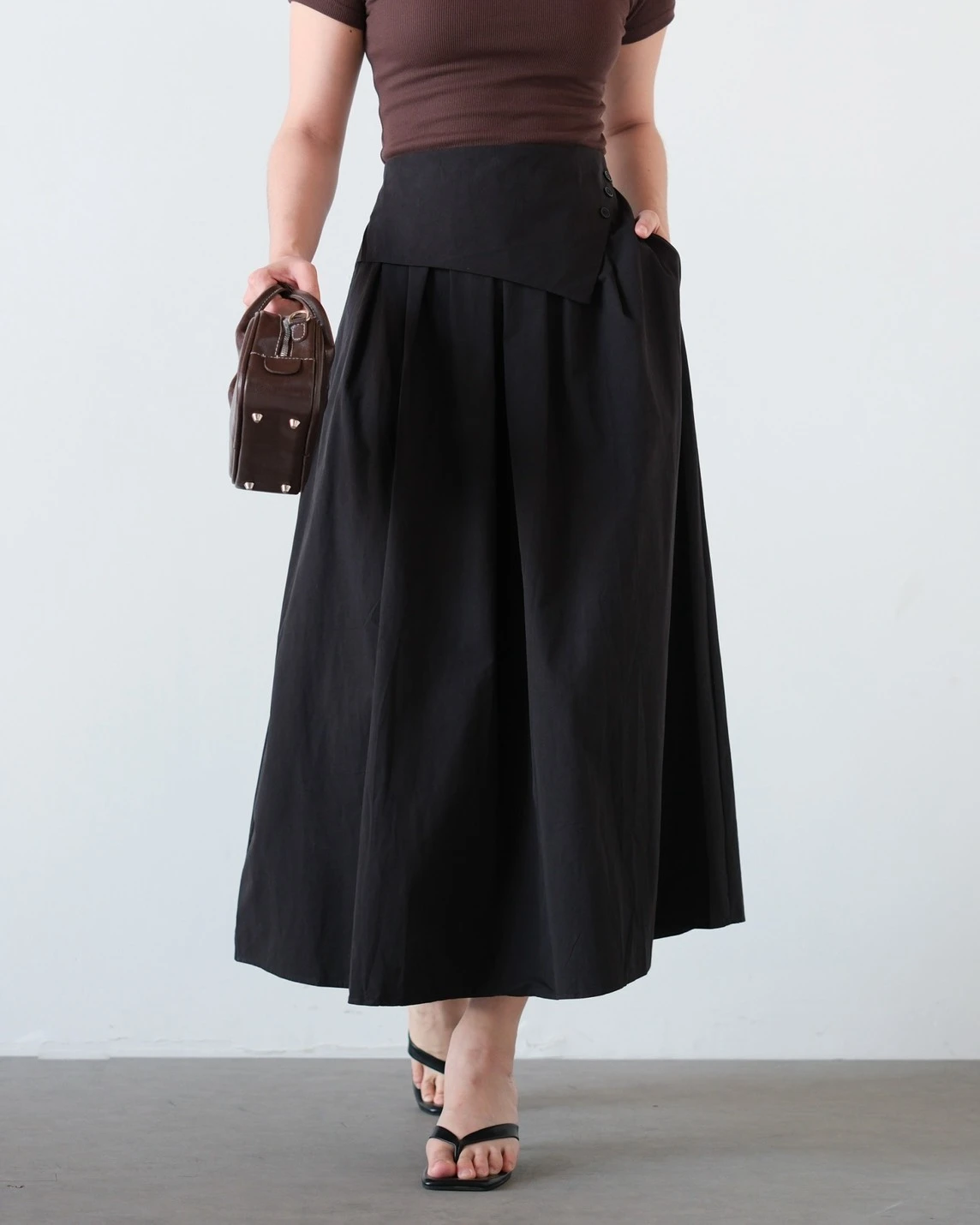 Henzil Skirt Kode 8890 Black