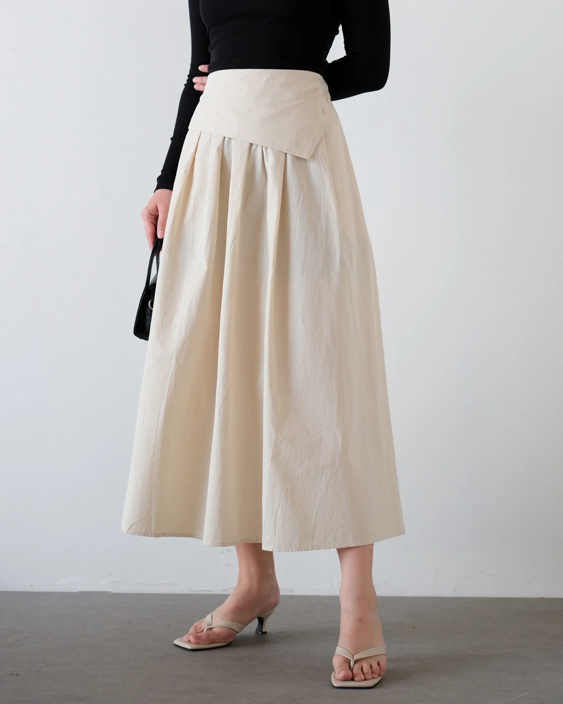 Henzil Skirt Kode 8890 Cream - Image 3