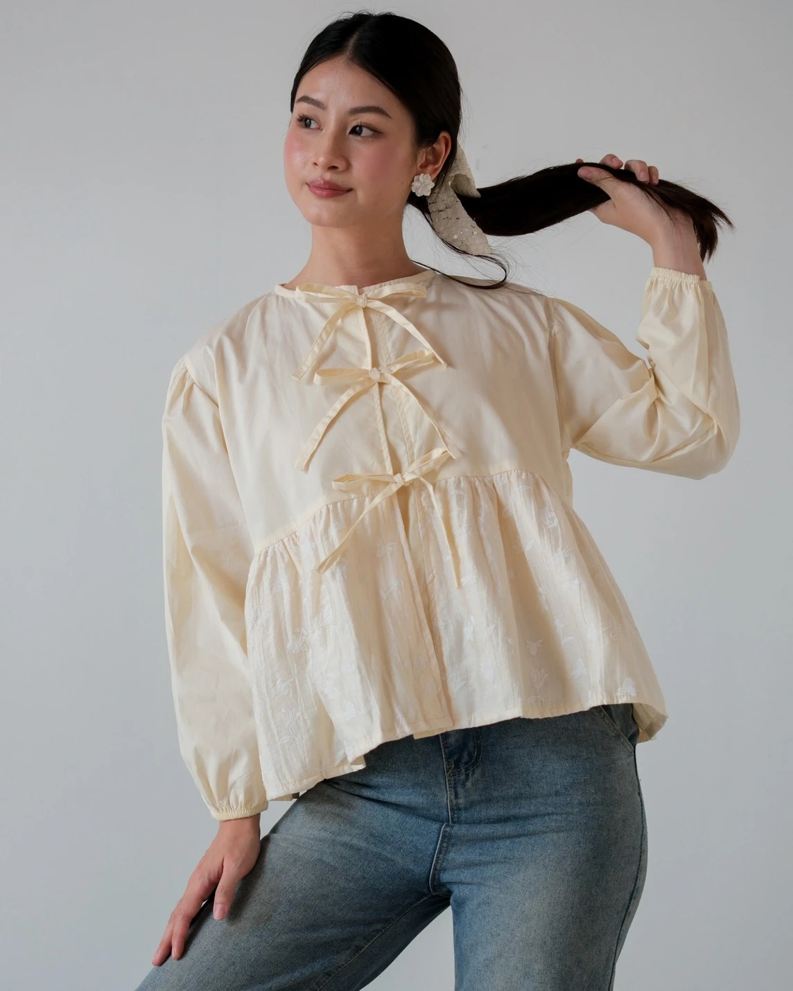 Alternative view of Piya Blouse Kode 80523 Cream