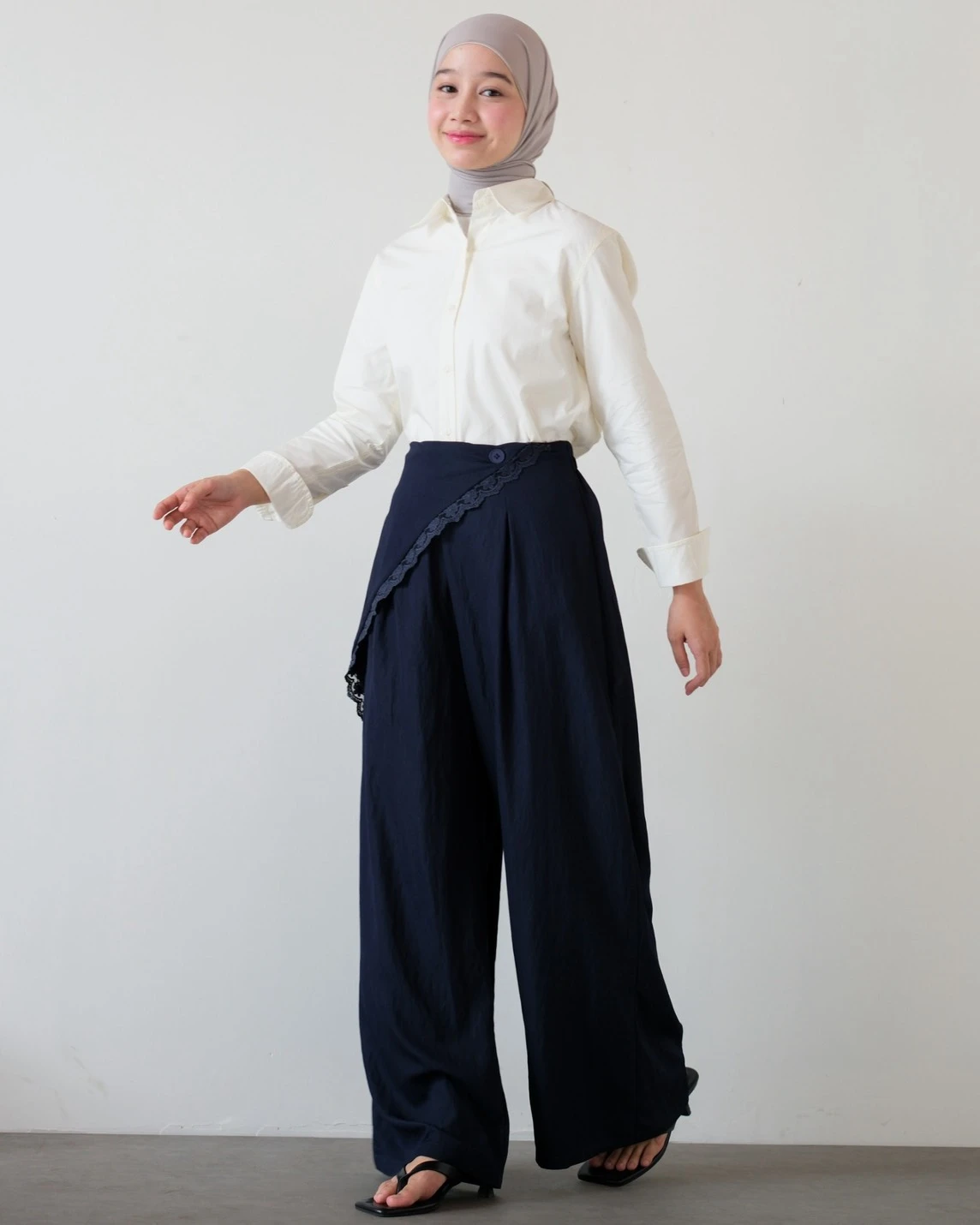 Cetria Cullote Pants Kode 1007 Navy