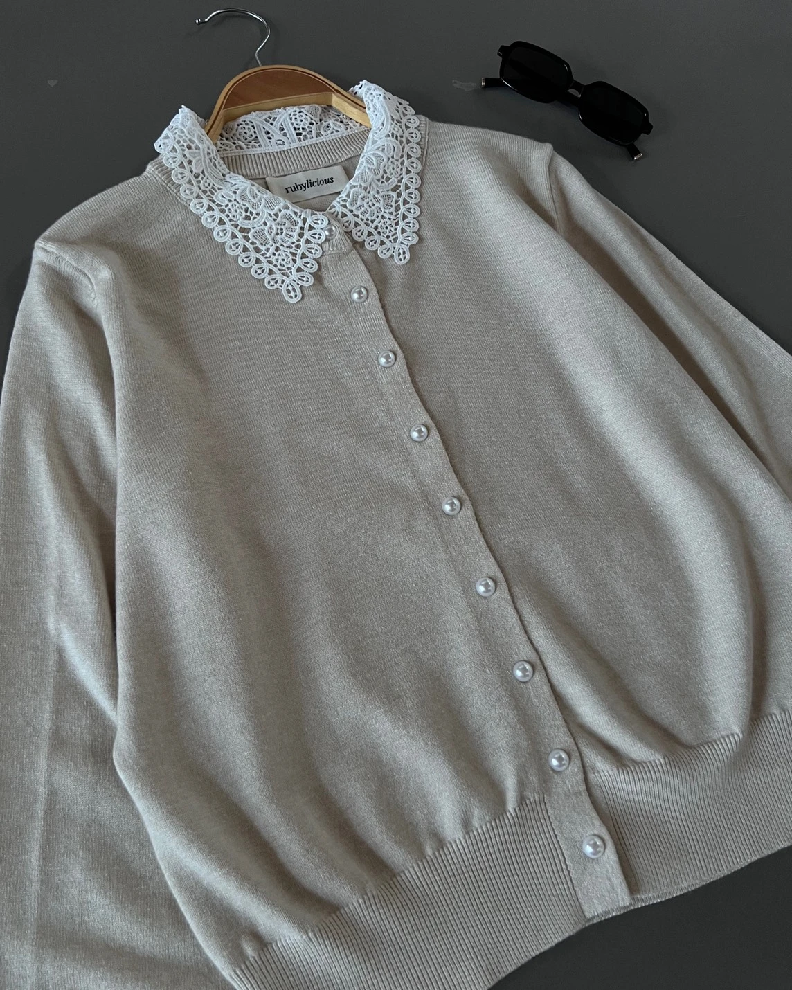 Yuca Longsleeve Kode 593N Beige