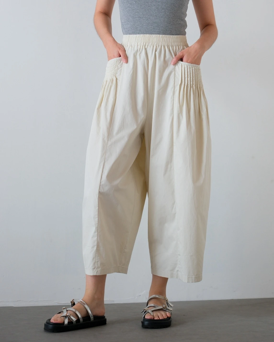 Alternative view of Hinata Barrel Pants Kode 22609 Ivory