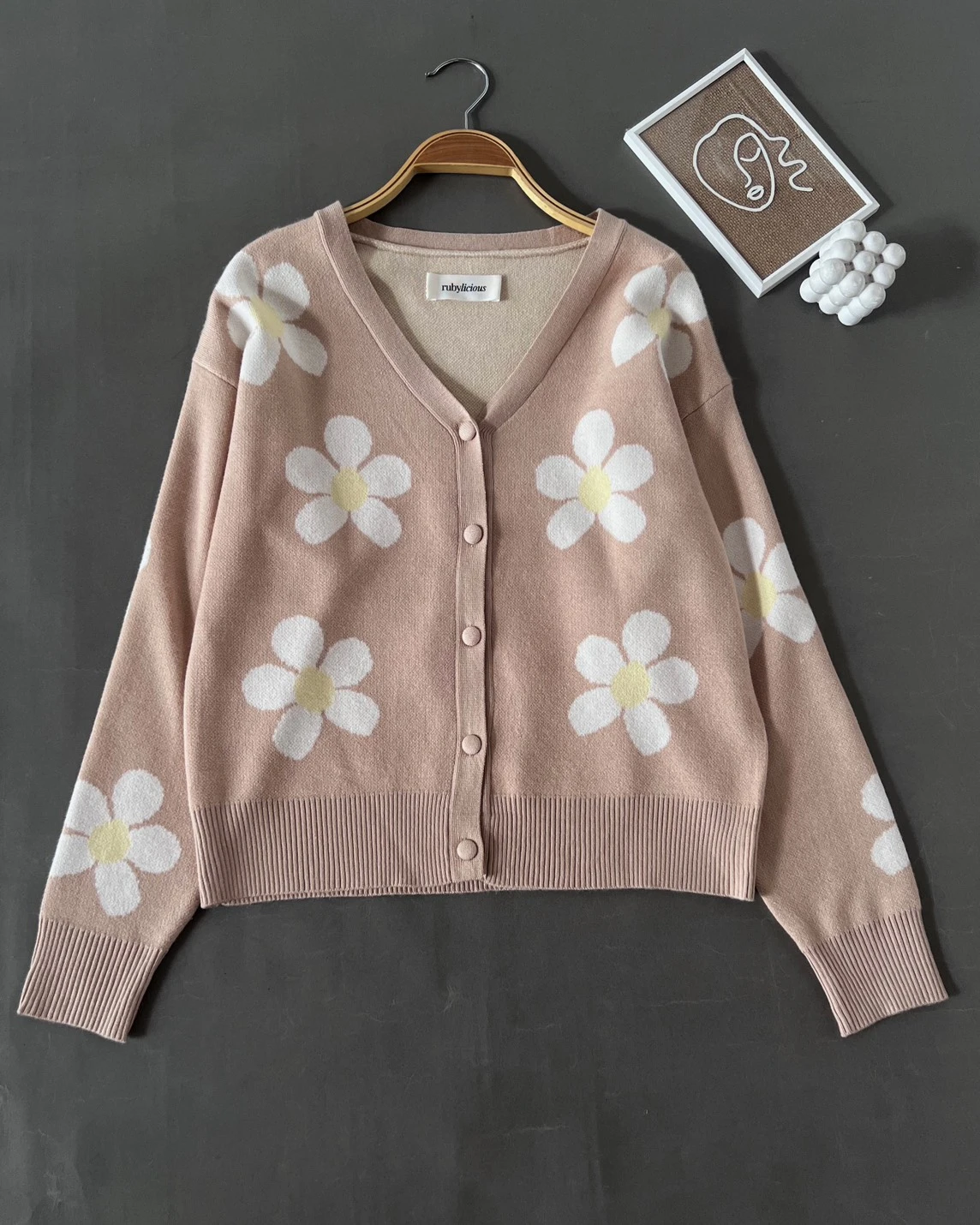 Alternative view of Qelra Cardi Kode 388P Milo