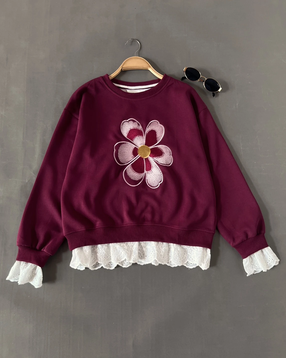 Alternative view of Qaula Longsleeve Kode 304 O Maroon