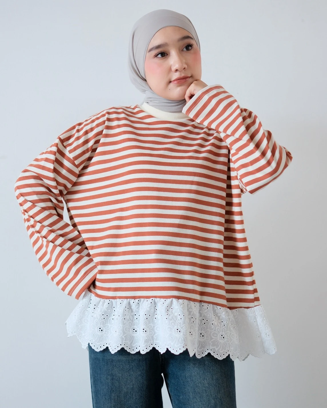 Ohio Longsleeve Cream-Hazelnut