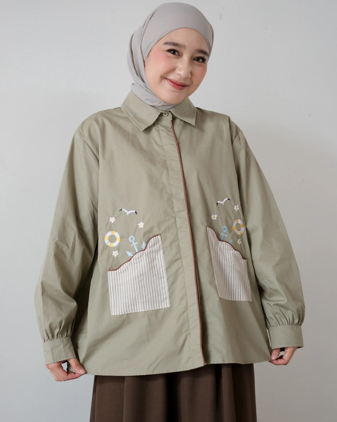 Alternative view of Pina Shirt Eucalyptus