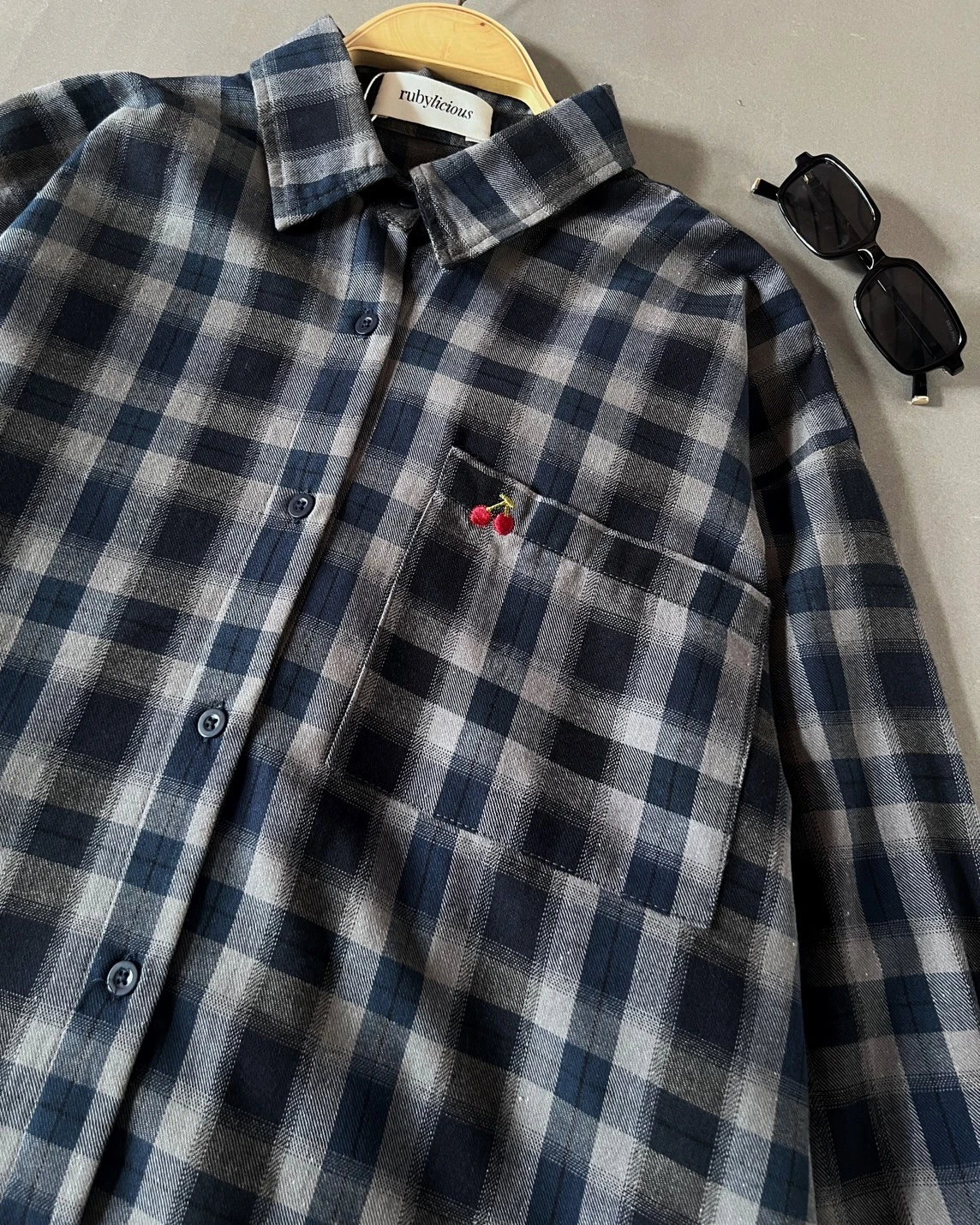 Alternative view of Ureca Plaid Shirt Kode 26411