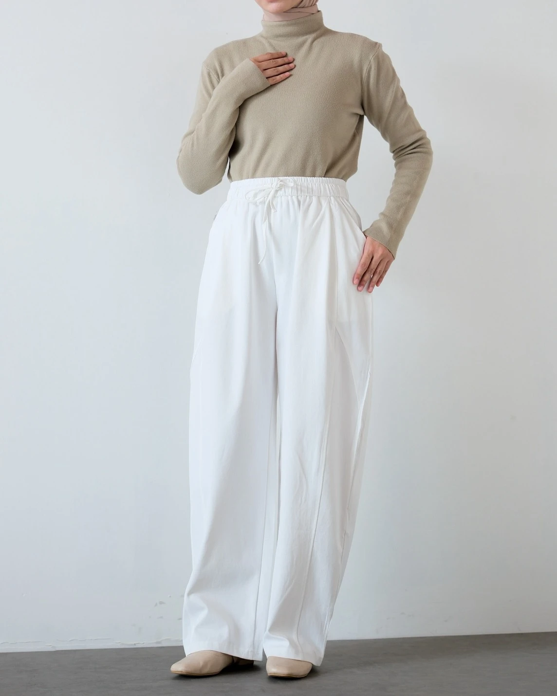 Alternative view of Velga Cullote Pants Kode 97N Broken White