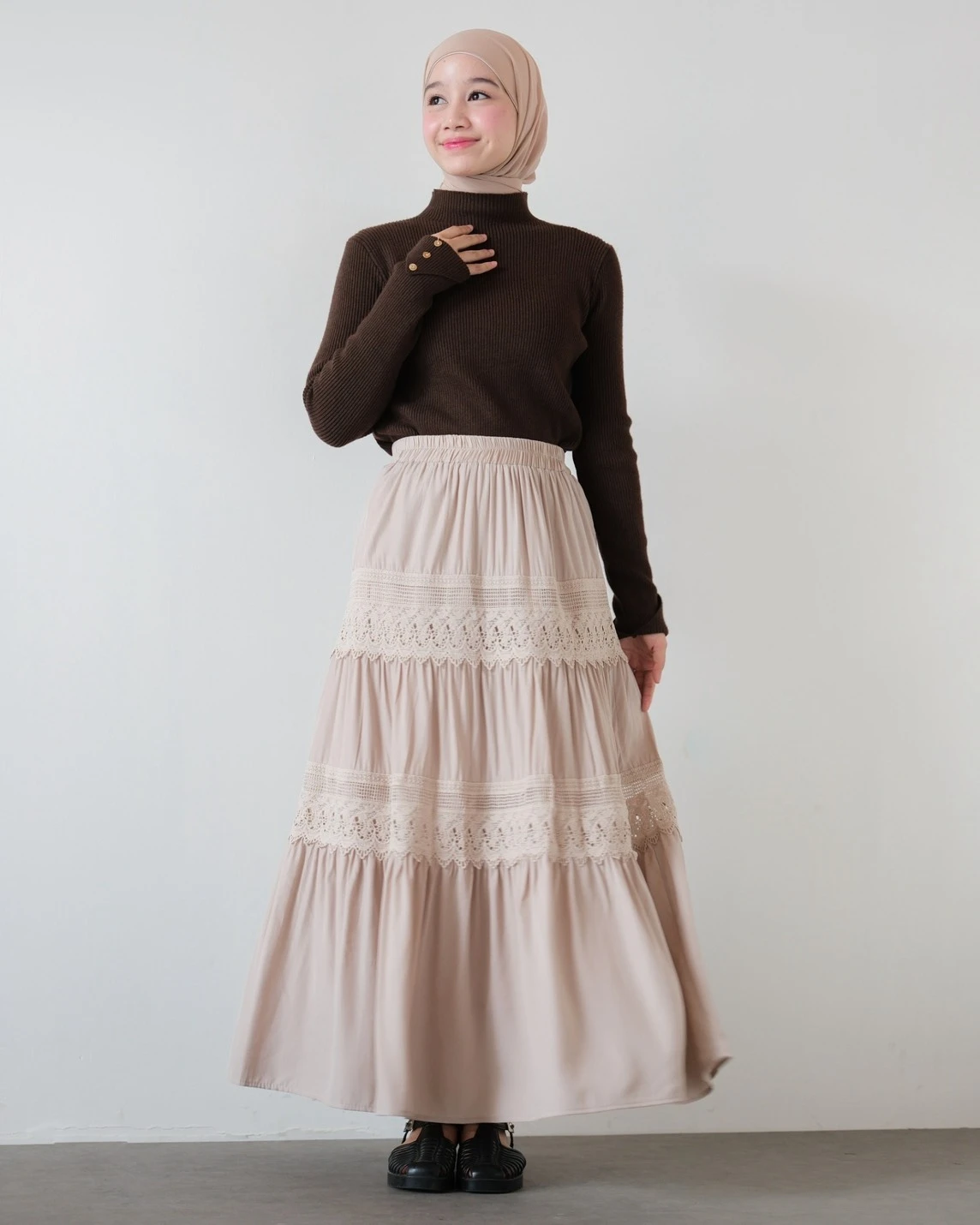 Lodifa Skirt Kode 168N Beige