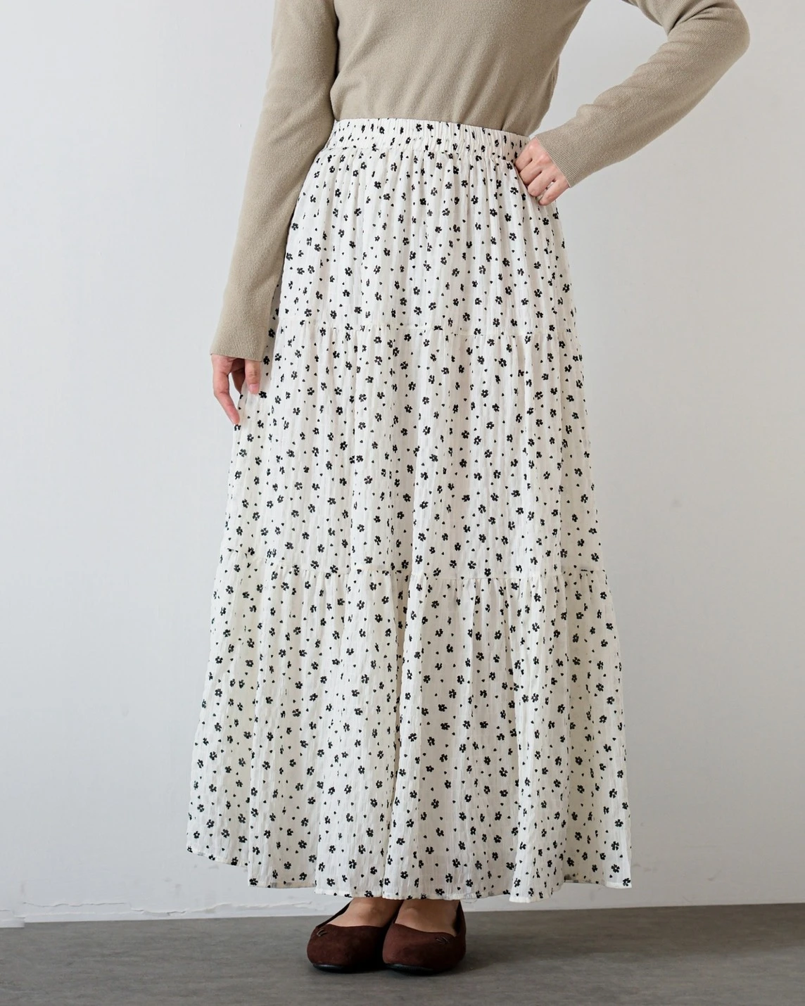 Alternative view of Haraz Skirt Kode 151P Broken White