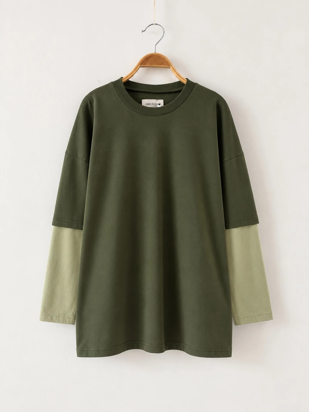 Nuera Longsleeve Army